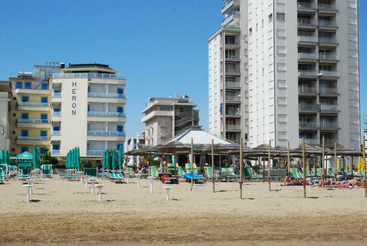 Heron Apartments Lido di Jesolo Luaran gambar